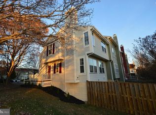 6629 Medinah Ln, Alexandria, VA 22312