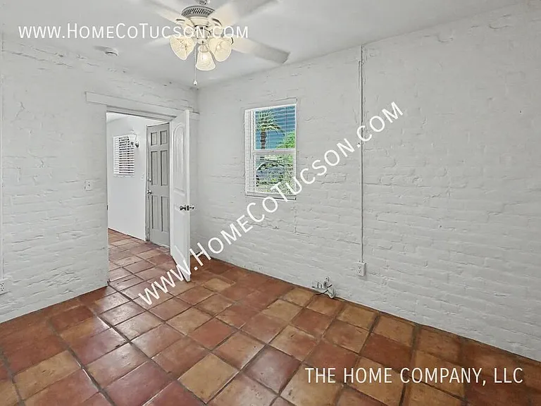 542 E Speedway Blvd — Photo 8