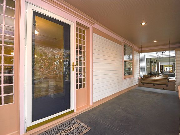 5th image of 1818 Deerwood Ave