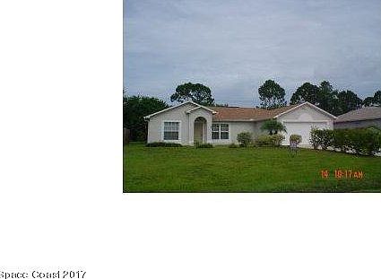1st image of 939 Lyons Cir NW
