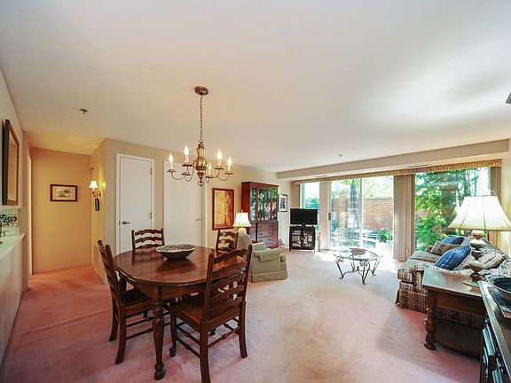 3rd image of 5020 Arbor Ln APT 101