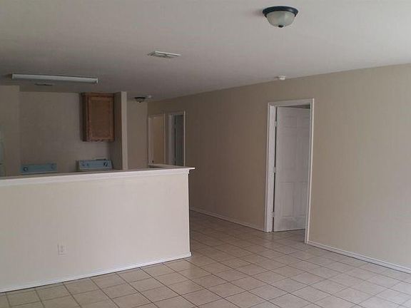 4th image of 116 N Linares St APT C