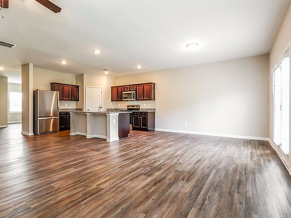 4th image of 3755 Newbury Place Dr