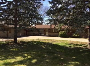 959 Milson Ct, La Crosse, WI 54601