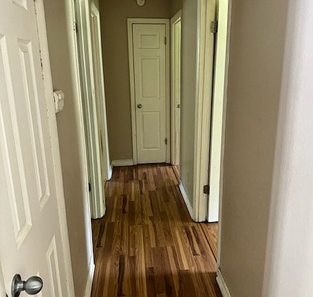4th image of 1726 N Main St