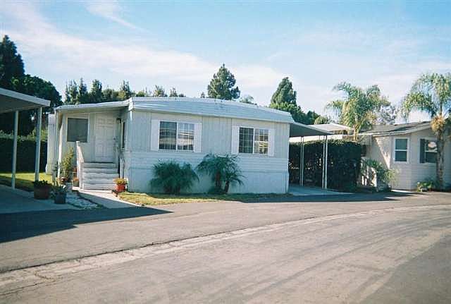 1st image of 305 Rodgers St #305
