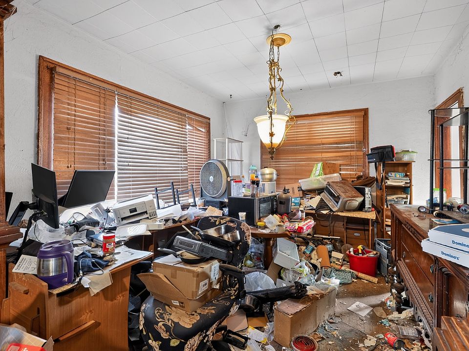 67 E Pleasant St, photo 8