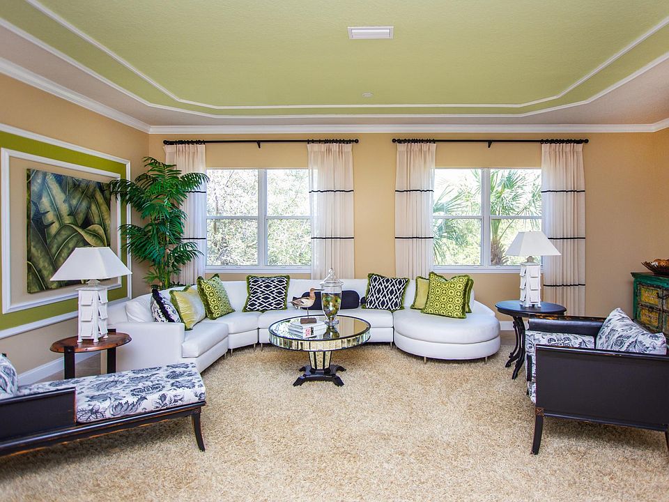 1st image of 158 Hidden Palms Ln