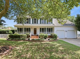 1088 Heatherwood Dr, Virginia Beach, VA 23455