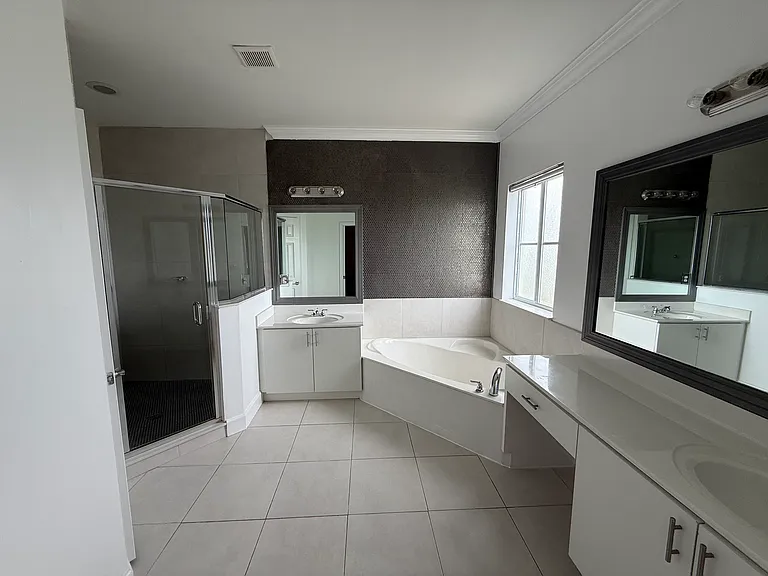 7140 SW 166th Pl — Photo 6