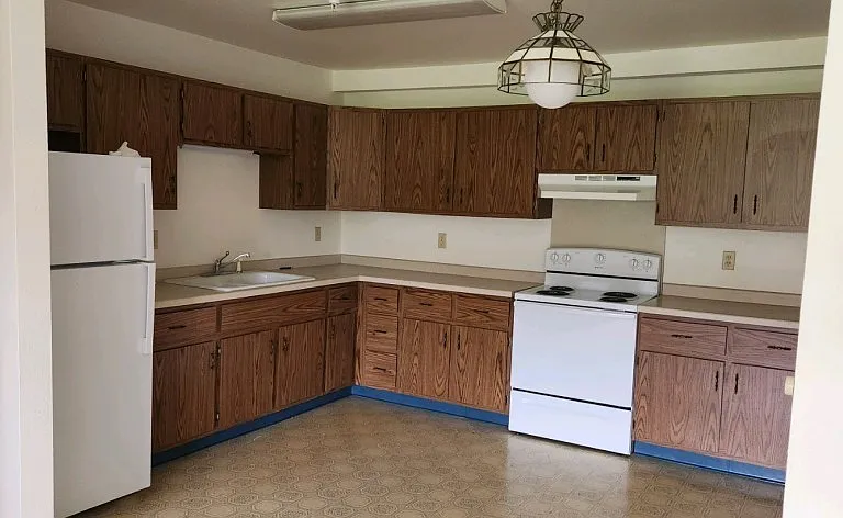 1938 Grandview Dr #6 — Photo 1
