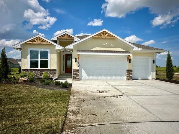 17724 Greeley St, Gardner, KS 66030