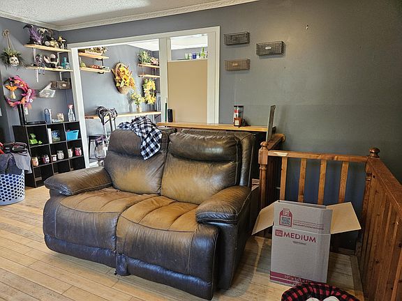 2nd image of 602 E Cherry Street