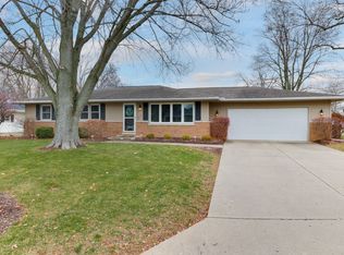 114 Glenridge Dr, East Peoria, IL