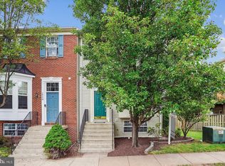 14176 Hunters Run Way, Gainesville, VA 20155