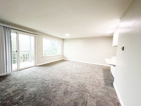 5th image of 110 N Lafayette Ave APT 3