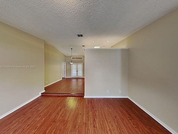 4th image of 7540 NW 21st Ct