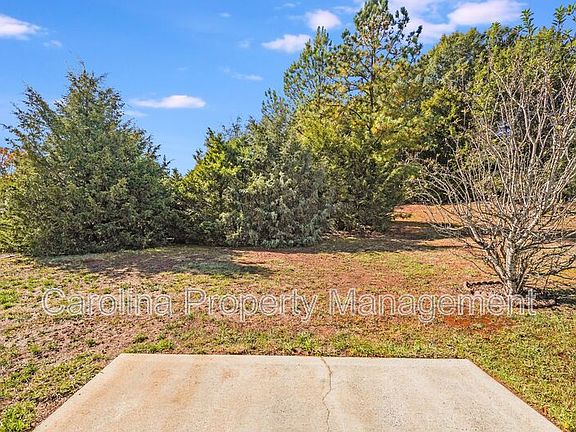 4th image of 5911 Vista Verde Ct