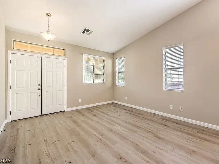 646 Ember Rock Ave — Photo 5