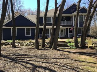 700 Old Tower Rd, Oconomowoc, WI 53066