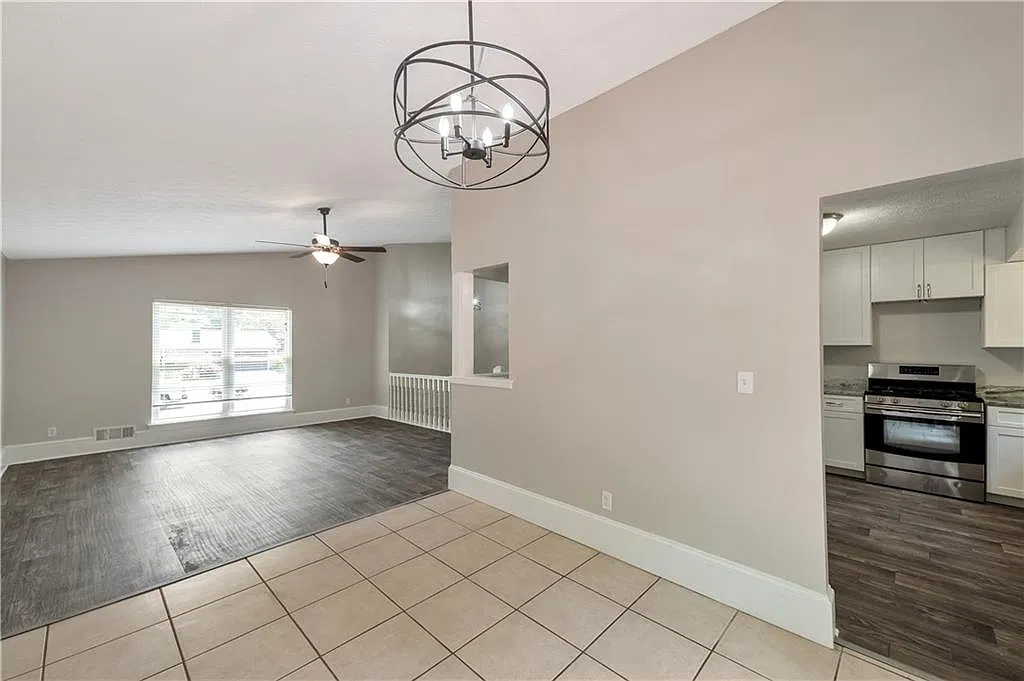 5 bed, 2953 sqft, $2,795 — Photo 4