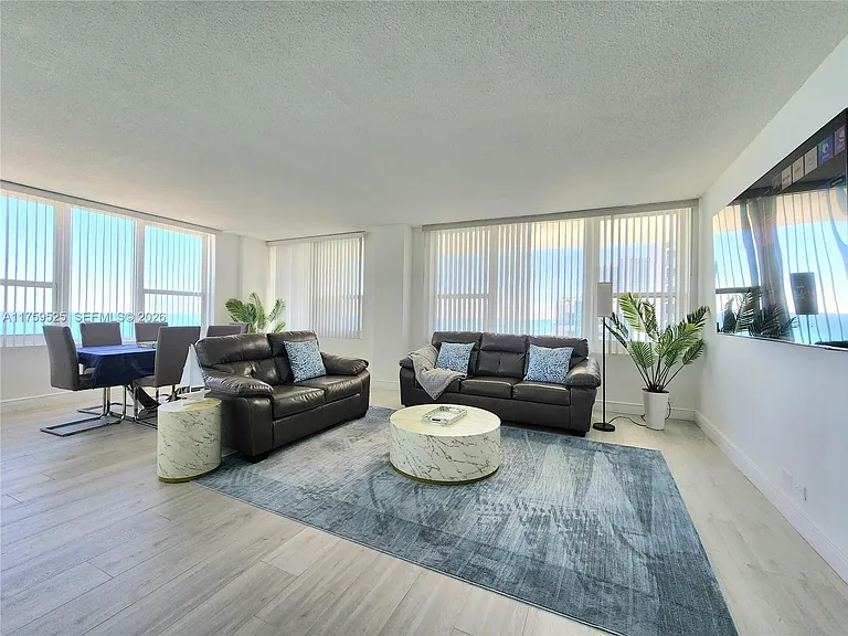 3505 S Ocean Dr #1014 — Photo 7