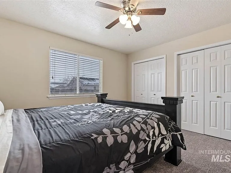 1622 W Meffan Ave — Photo 12