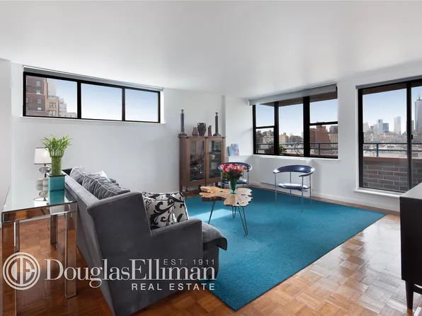 222 West 14th Street image 1 of 6