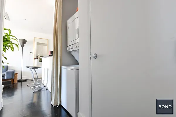 Rented by Bond New York | media 20