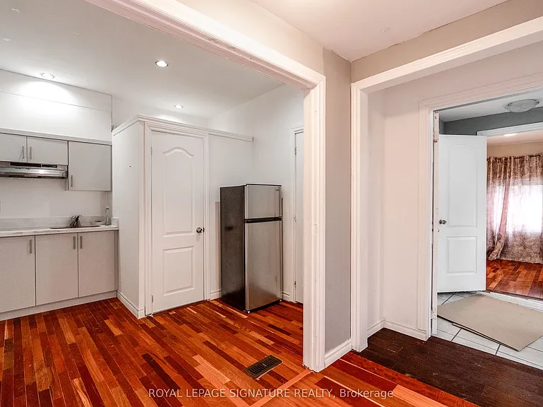 6 Trueman St #MAIN — Photo 20