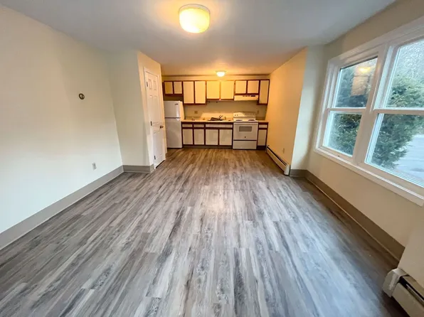 22 Ellison Dr Unit 13, Barrington, NH 03825