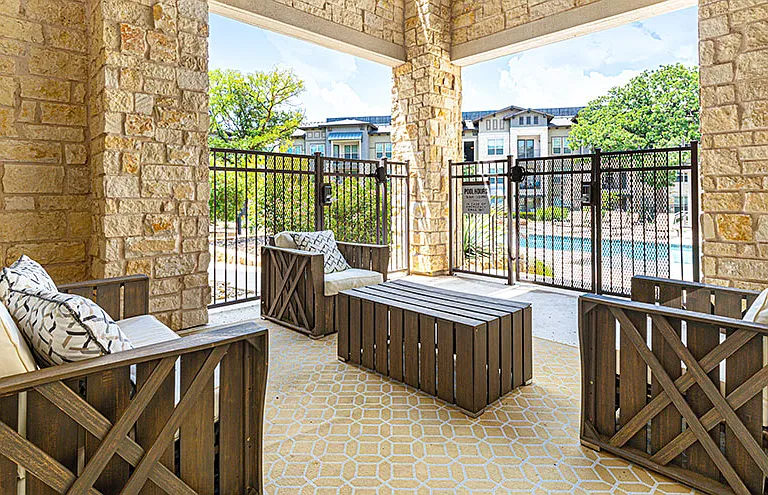 Hickory Creek Ranch Apartments — Photo 49