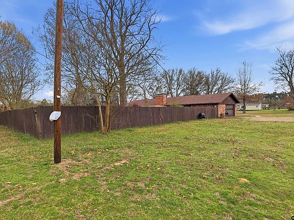 5th image of 1045 County Road 3210
