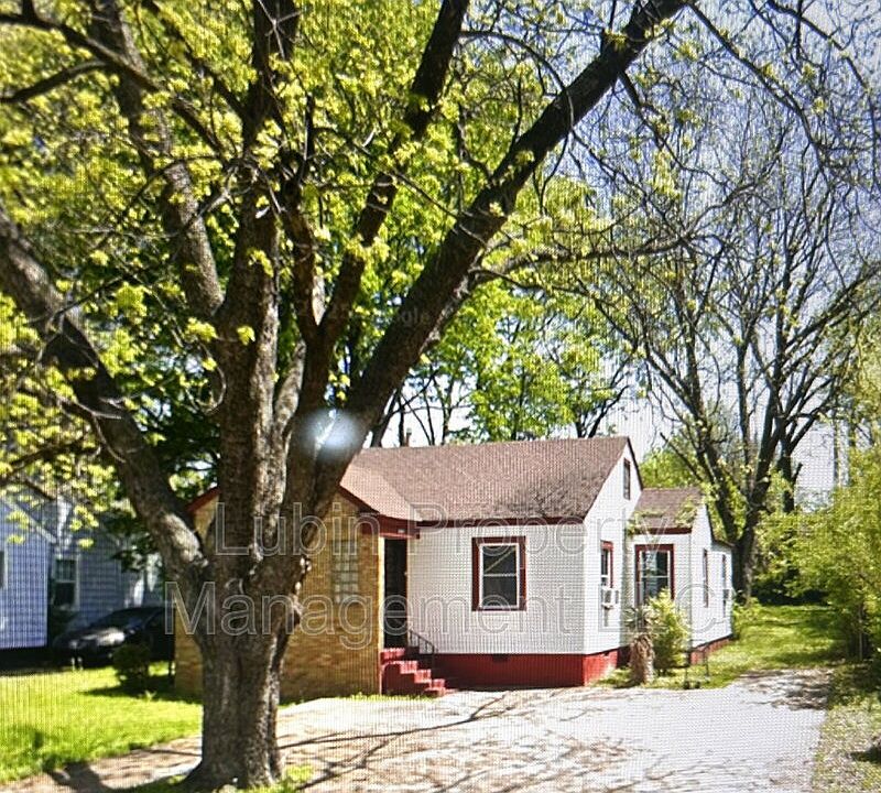 1st image of 1866 Valley Blvd
