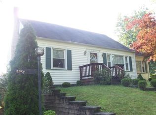 223 Cecil Ave, New Castle, PA 16101