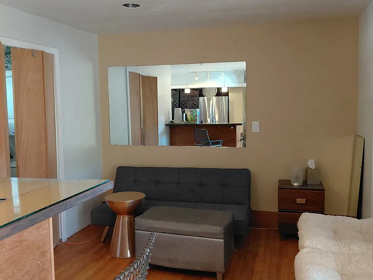 1304 N 82nd St — Photo 38