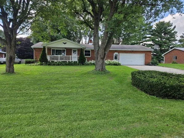 764 Lake Dr, Ashland, OH 44805