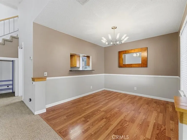 539 Wayland Ct — Photo 5