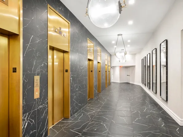 63 Wall Street image 51 of 55