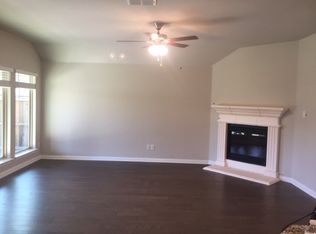 1904 Steppe Trail Dr, Aubrey, TX 76227