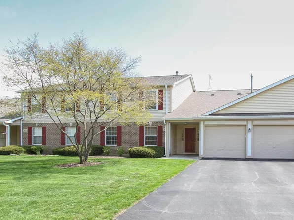 400 Woodview Cir APT A, Elgin, IL 60120