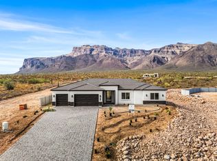 9230 E Cloudview Ave, Gold Canyon, AZ 85118