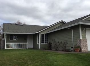 1419 Meadowlark Pl, Molalla, OR 97038