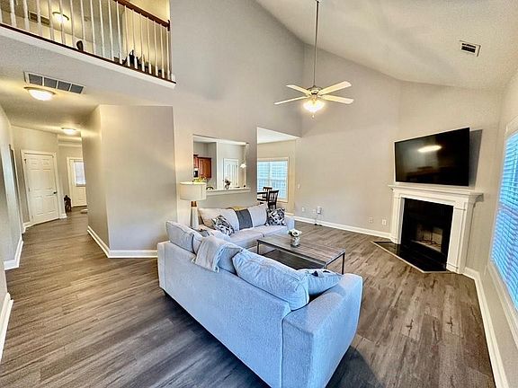 2nd image of 5135 Cactus Cove Ln