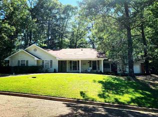 117 Summit Ridge Dr, Brandon, MS 39042