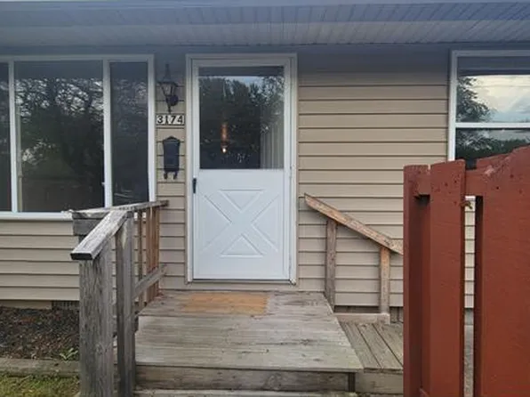 3174 Nottingham St NW, Warren, OH 44485