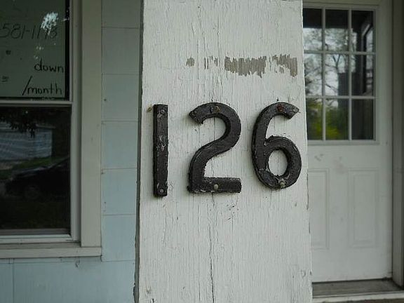 4th image of 126 Magnolia Ave