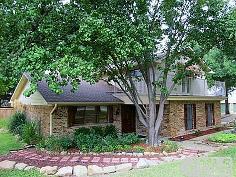 3rd image of 105 Thistle Pl