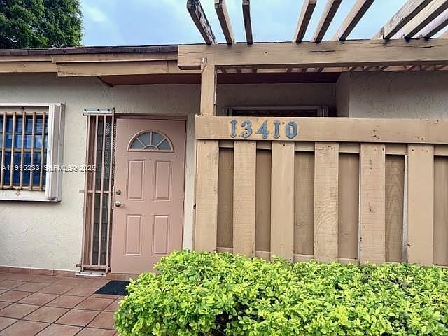 2nd image of 13410 SW 16th Ln