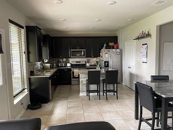 2nd image of 14927 Cutleaf Ln